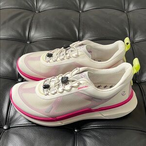 Ecco Women's Walking Shoes